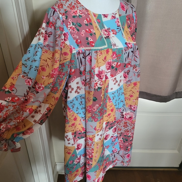 Umgee Dress Floral Pattern Size 2X - Picture 12 of 16